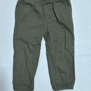 Kids Lucky Brand olive green jeans Size 18m 
E60